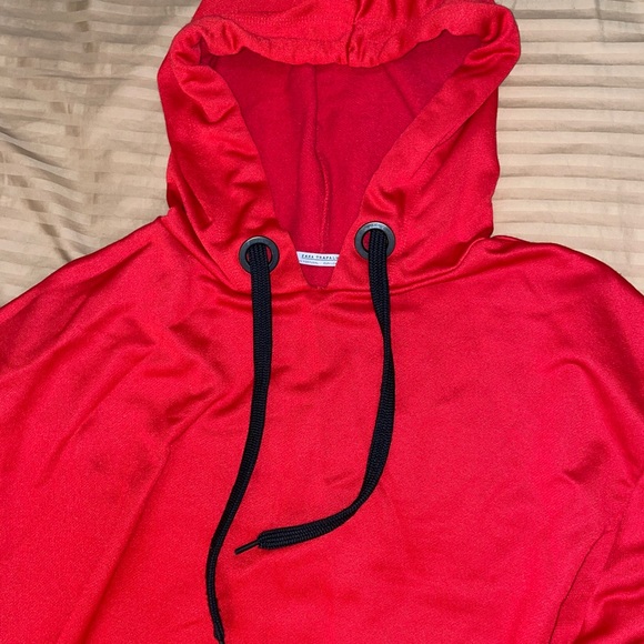 ZARA Red Oversized Hoodie - Picture 1 of 4